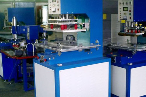 高周波設備（羞羞答答在线观看增壓缸應用）